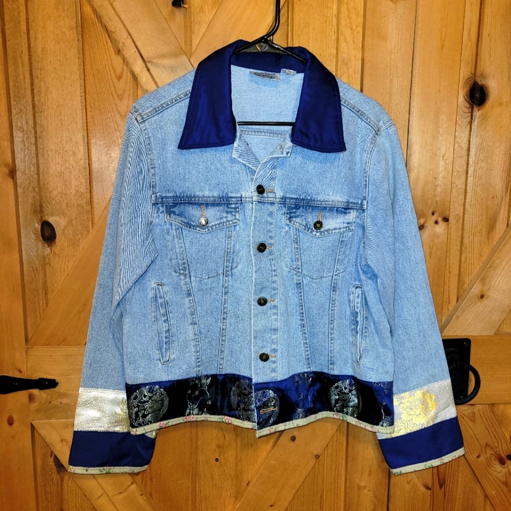 Vintage Newport News Jeanology Jacket Size 14 Y2K Dragon FloralEmbroidered Denim